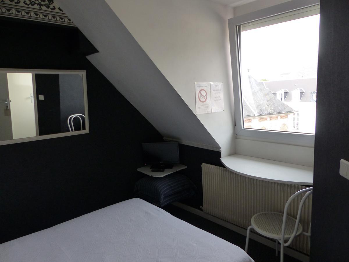 Hotel Victor Hugo Amiens Buitenkant foto