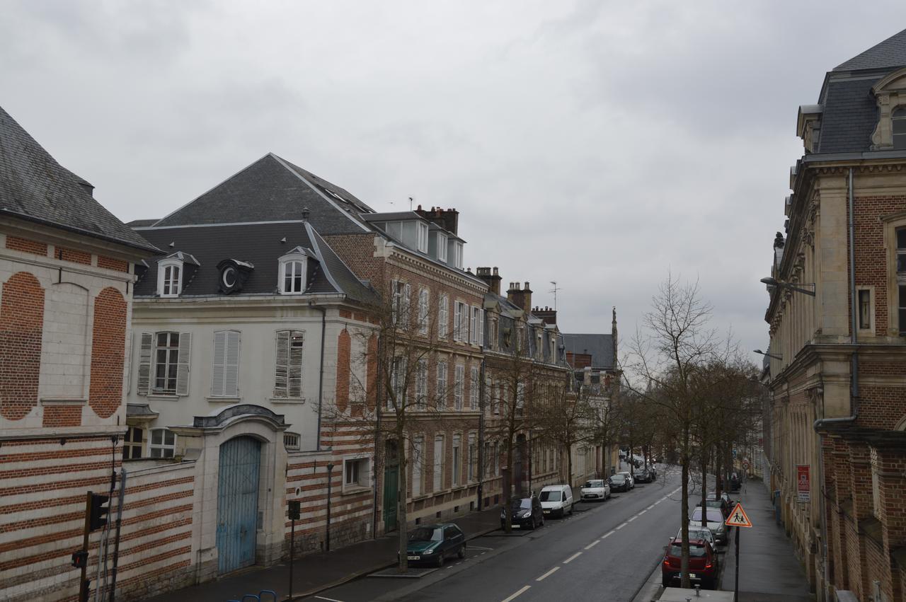 Hotel Victor Hugo Amiens Buitenkant foto